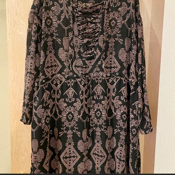 *FALL CLOSET SALE* Scotch and Soda Printed Shirt Dress - Picture 4 of 6